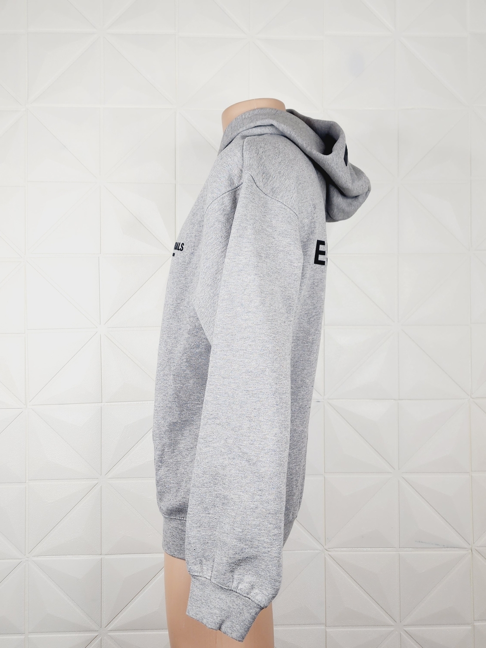 ESSENTIALS Men’s Grey Hoodie Sweatshirt - Picture 3 of 9